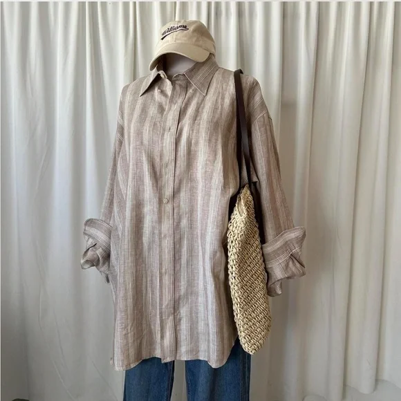 JoS. A. BANK Traveler’s Cellection brown striped 100% linen button-down shirt. - Picture 3 of 8